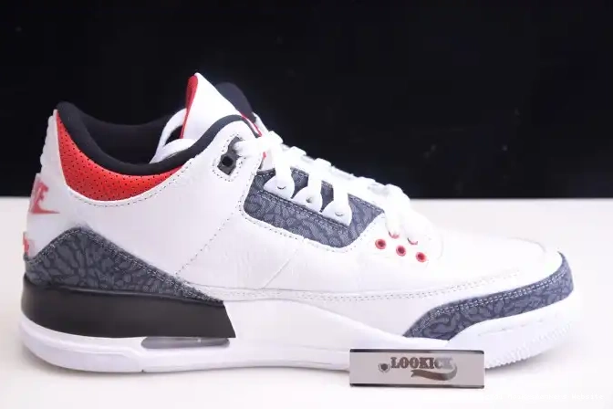 Official Maikesneakers 